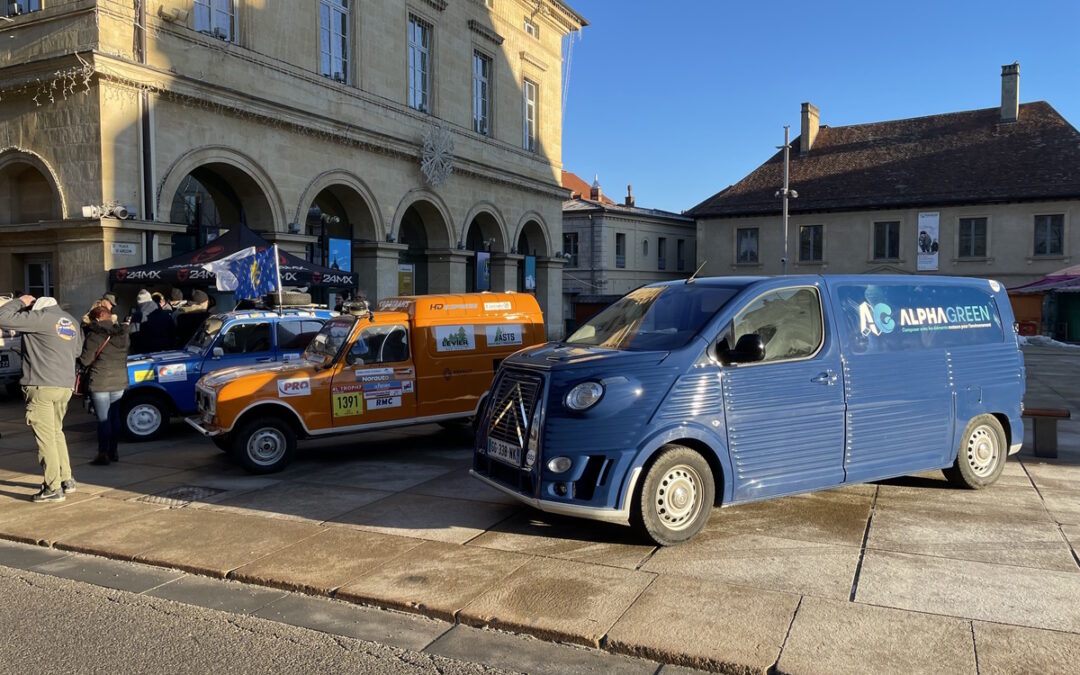 Partenariat avec 2 équipes du 4L Trophy